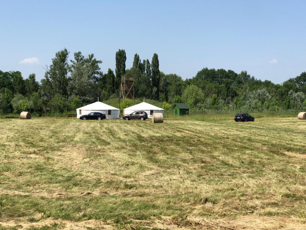 Antal-tavi Fogadó és Horgászparadicsom Szentes Extérieur photo